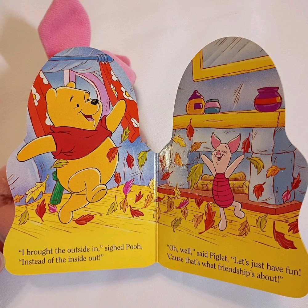 Vintage 1997 Piglet Disney Winnie the Pooh Friendly Tales Plush Doll & Book‎ 90s - Picture 7 of 10